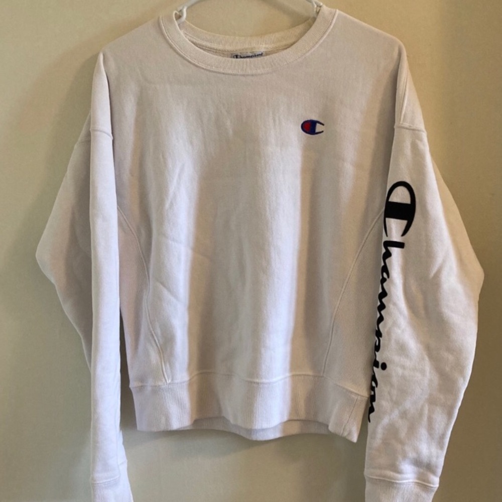 Small white Champion crewneck